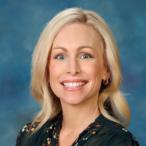 Portrait of Russellyn Sullivan
